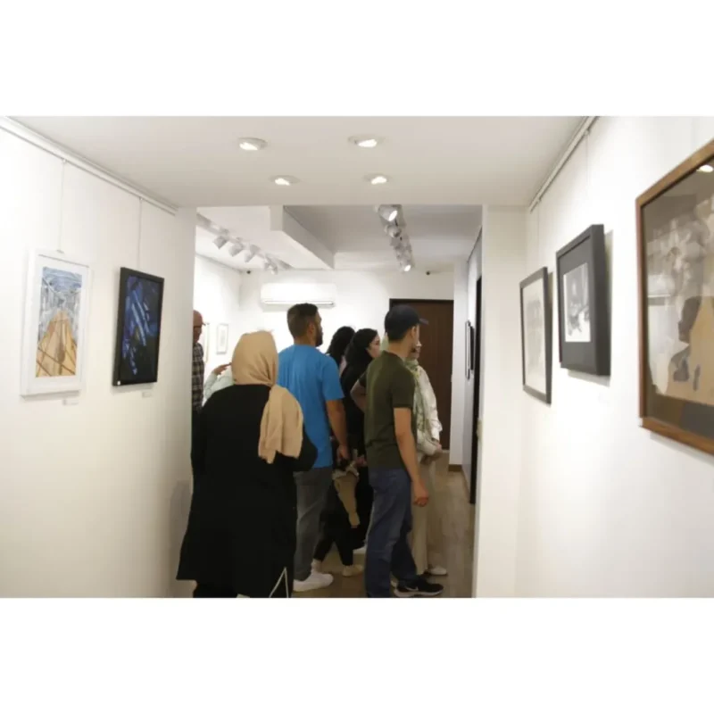 گذری بر نمایشگاه گروهی ' درهم تنیدگی واقعیت و رویا' این نمایشگاه تا چهارشنبه ۱۰ اردیبهشت از ساع (4)
