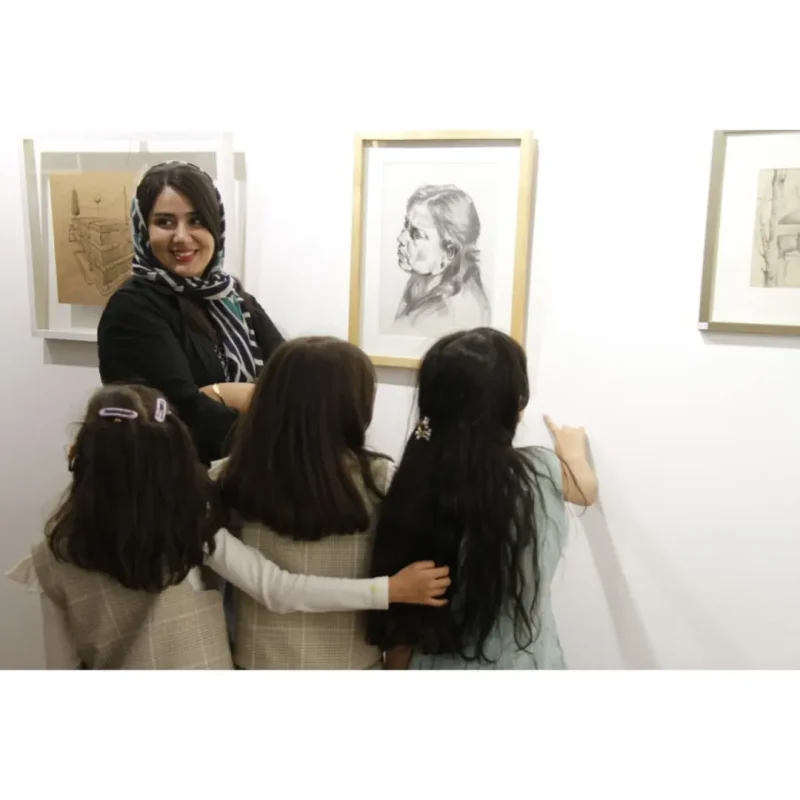 گذری بر نمایشگاه گروهی ' درهم تنیدگی واقعیت و رویا' این نمایشگاه تا چهارشنبه ۱۰ اردیبهشت از ساع